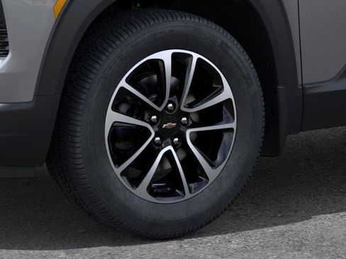 New 2026 Chevrolet TrailBlazer LT w/ Convenience Package AWD/4WD image 9