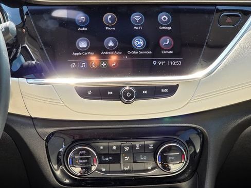 Used 2021 Buick Encore GX Select w/ Sport Touring Package FWD image 11