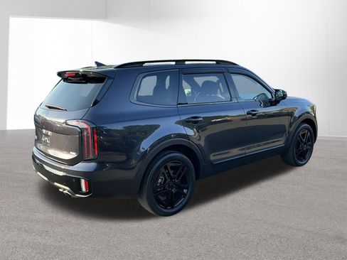 Certified 2025 Kia Telluride SX Prestige X-Line AWD/4WD image 3