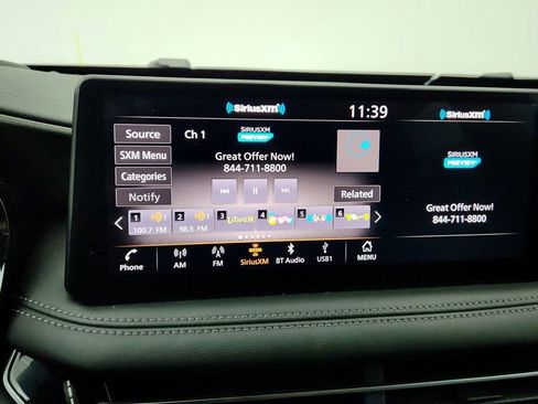 Used 2024 INFINITI QX60 Luxe w/ Performance Audio Package image 18