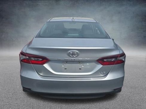 Used 2024 Toyota Camry LE FWD image 7