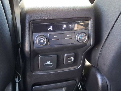 Used 2019 GMC Acadia SLT AWD/4WD image 12