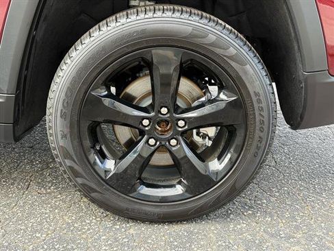 Certified 2025 Jeep Grand Cherokee L Limited w/ Luxury Tech Group II image 14