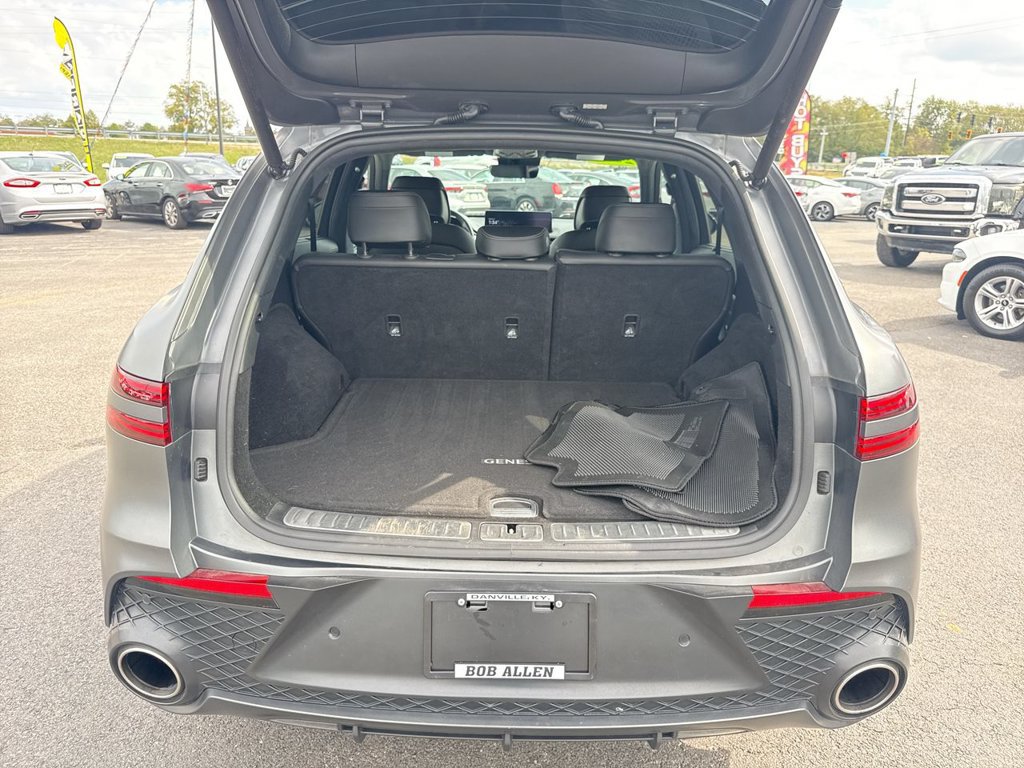 Used 2022 Genesis GV70 3.5T Sport w/ Sport Prestige Package AWD/4WD image 17
