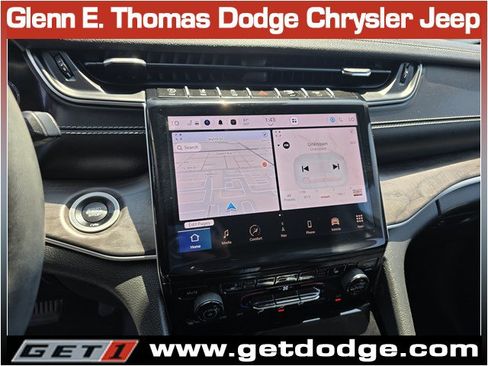 Used 2023 Jeep Grand Cherokee Limited w/ Black Appearance Package RWD image 14