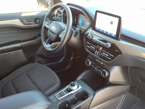 Certified 2023 Ford Escape Active FWD image 10