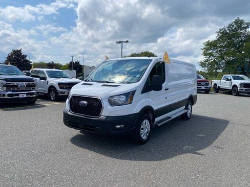 Used 2025 Ford Transit 250 Low Roof w/ Exterior Upgrade Package RWD image 3