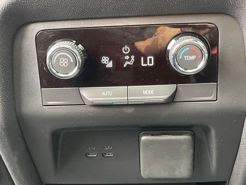 Certified 2026 Chevrolet Traverse Z71 w/ Driver Confidence Package image 26