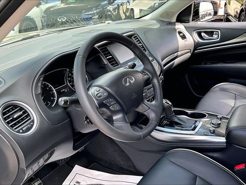 Used 2019 INFINITI QX60 Luxe w/ Essential Package FWD image 17