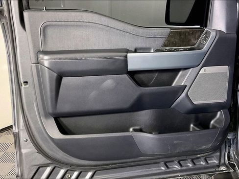 Used 2022 Ford F150 Lariat AWD/4WD image 22