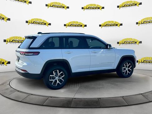 Used 2024 Jeep Grand Cherokee Limited AWD/4WD image 5