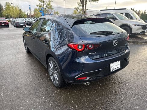 Used 2025 MAZDA MAZDA3 s FWD image 2