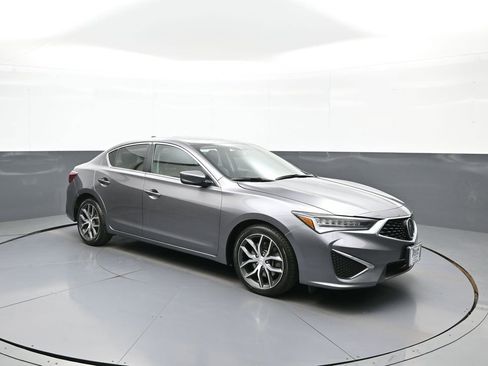 Certified 2022 Acura ILX w/ Premium Package FWD image 4