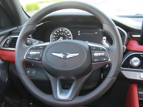 Used 2023 Genesis G70 2.0T w/ Sport Prestige Package image 11