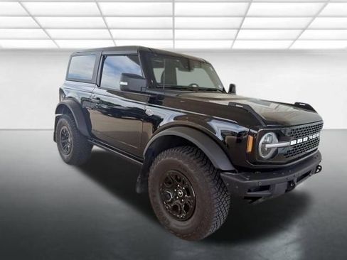 Used 2024 Ford Bronco Wildtrak image 1