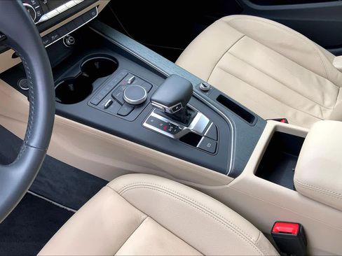 Used 2018 Audi A4 2.0T Ultra Premium w/ Convenience Package FWD image 16