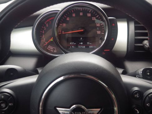 Used 2014 MINI Cooper S FWD image 8
