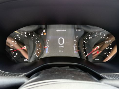 New 2025 Jeep Compass Latitude w/ Sun & Sound Group image 28