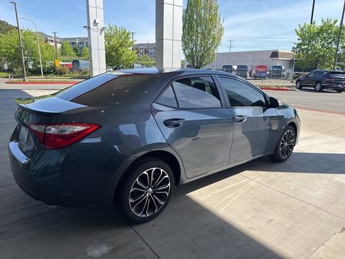 Used 2016 Toyota Corolla S FWD image 2