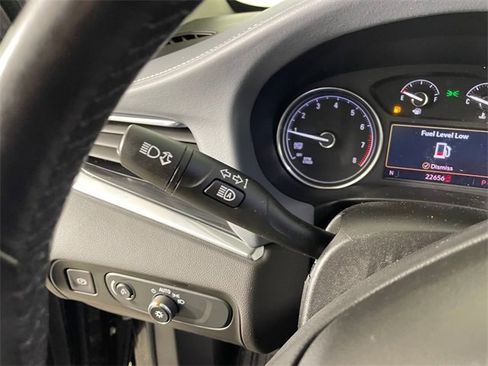 Used 2020 Buick Enclave Premium w/ Sun and Sites Package image 13