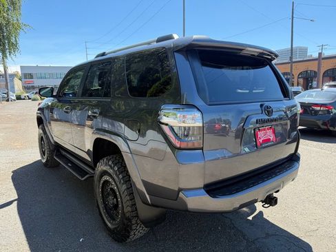 Used 2023 Toyota 4Runner SR5 Premium AWD/4WD image 5
