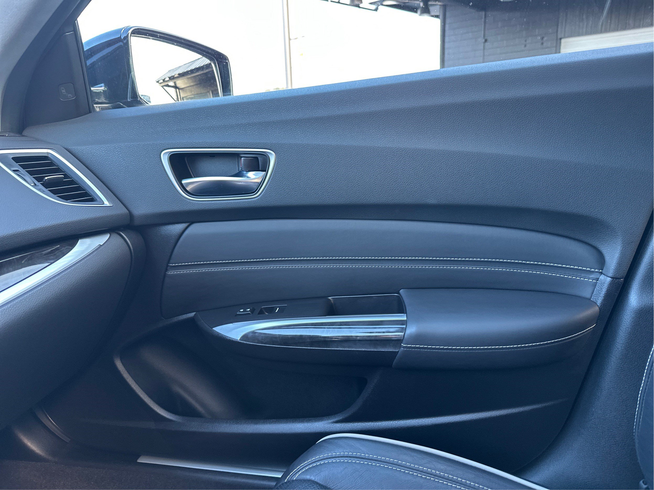 Used 2019 Acura TLX w/ Advance Package AWD/4WD image 22