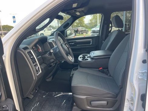 Used 2024 RAM 1500 Classic Warlock RWD image 15