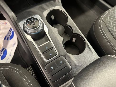 Certified 2025 Ford Escape Active image 25