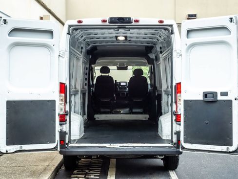 Used 2023 RAM ProMaster 2500 FWD image 14