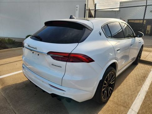 Used 2023 Maserati Grecale Modena AWD/4WD image 6