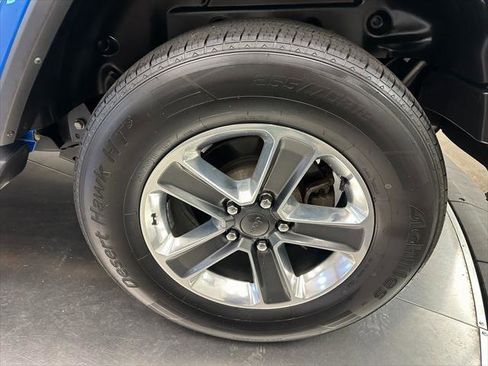 Certified 2022 Jeep Wrangler Unlimited Sahara image 31