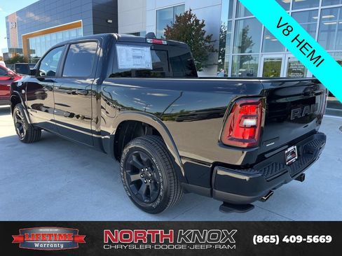 New 2026 RAM 1500 Big Horn AWD/4WD image 17