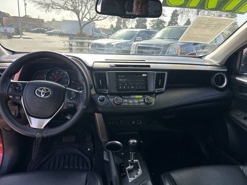 Used 2015 Toyota RAV4 Limited image 6