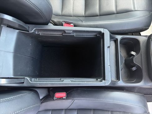 Used 2023 Honda CR-V EX-L image 25