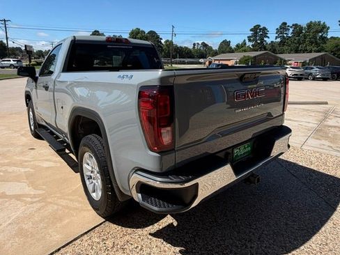 Used 2024 GMC Sierra 1500 Pro w/ Pro Value Package AWD/4WD image 6