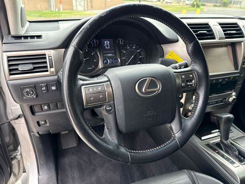 Used 2014 Lexus GX 460 AWD/4WD image 31