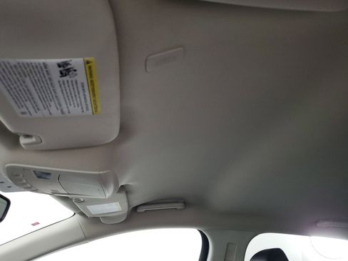 Used 2024 Ford Edge SEL image 42