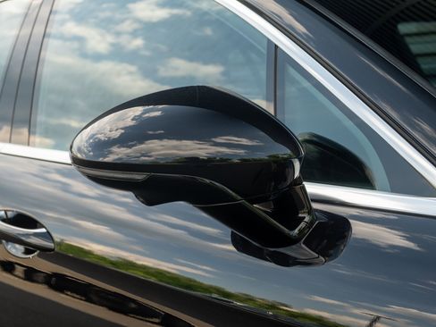 Certified 2024 Porsche Panamera 4 AWD/4WD image 17