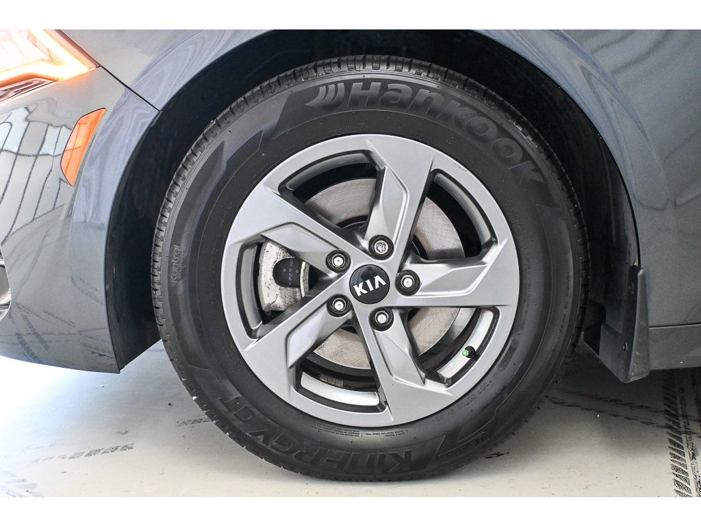 Certified 2021 Kia K5 LXS FWD image 22