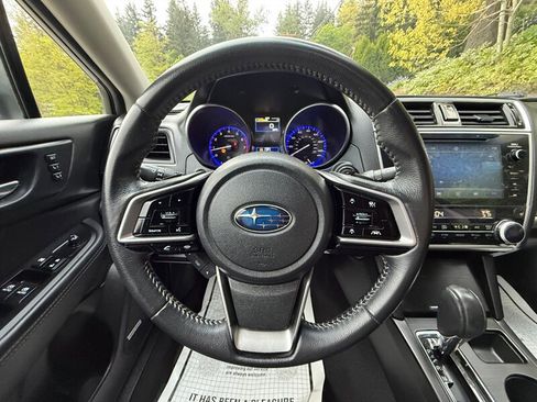 Used 2018 Subaru Outback 2.5i Limited AWD/4WD image 21