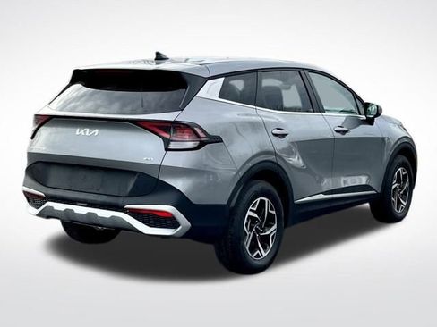 Used 2024 Kia Sportage LX image 14