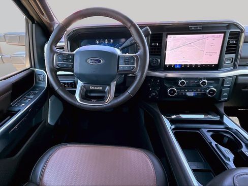 Used 2025 Ford F250 King Ranch w/ FX4 Off-Road Package AWD/4WD image 6