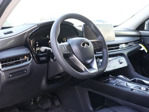 New 2026 INFINITI QX60 Pure FWD image 16