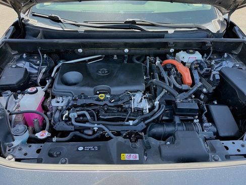 Used 2019 Toyota RAV4 XLE w/ All Weather Liner Package AWD/4WD image 29