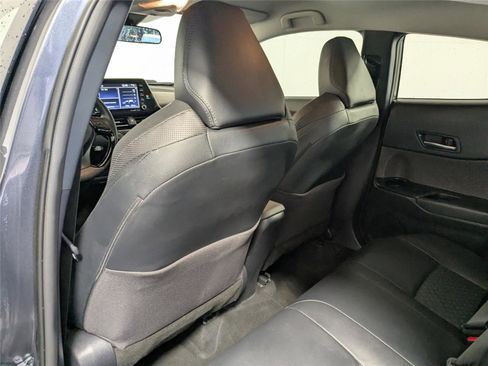 Certified 2022 Toyota C-HR Limited image 31
