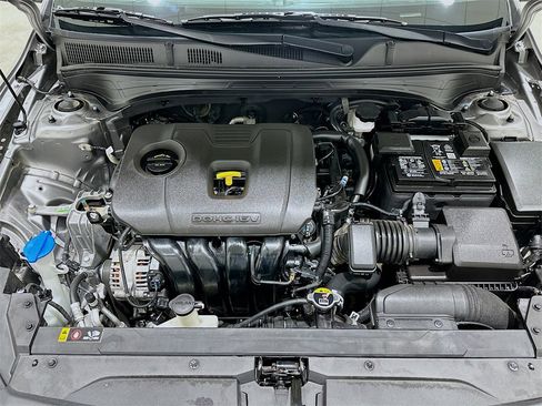 Used 2023 Kia Forte GT-Line w/ GT-Line Technology Package image 30