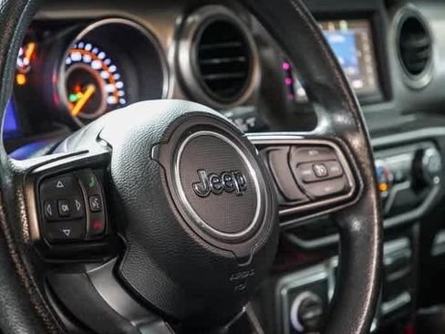 Used 2019 Jeep Wrangler Unlimited Sport image 16