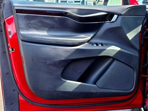 Used 2017 Tesla Model X 75D AWD/4WD image 31