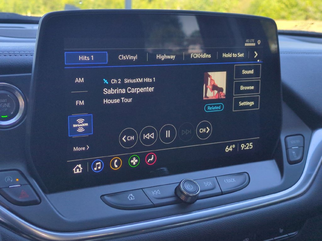 New 2026 Chevrolet Blazer LT FWD image 22