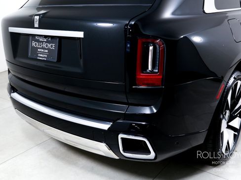 New 2026 Rolls-Royce Cullinan AWD/4WD image 49